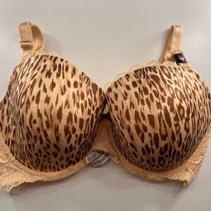 Brand new Victoria secret push up bra